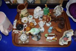 TRAY OF MIXED CERAMICS TO INCLUDE RANGE OF CRESTED WARES, TORQUAY WARE JUG ETC