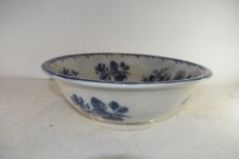 VICTORIAN CRYSTAL FONT PATTERN WASH BOWL