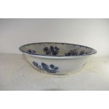 VICTORIAN CRYSTAL FONT PATTERN WASH BOWL