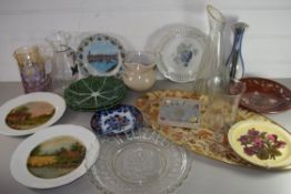 BOX VARIOUS DECORATED PLATES, GLASS VASES ETC