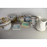 MIXED LOT: FOUR VARIOUS JUGS TO INCLUDE LUSTRE EXAMPLES, A WOOD YUAN JUG, A MASONS OCTAGONAL JUG AND