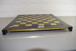 MODERN GREEK CHESS SET WITH CAST METAL FIGURES