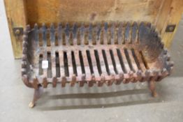 CAST IRON FIRE BASKET