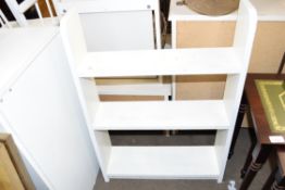 SMALL WHITE PAINTED BOOKCASE, 57CM WIDE