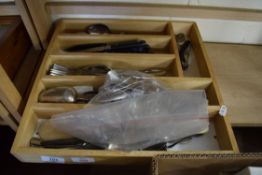 BOX OF MIXED CUTLERY