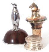 Mixed Lot: contemporary silver mounted decanter or bottle stopper with horses head mount, a small