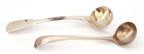 Mixed Lot: Two silver mustard spoons comprising a George III Fiddle pattern example, London 1786,