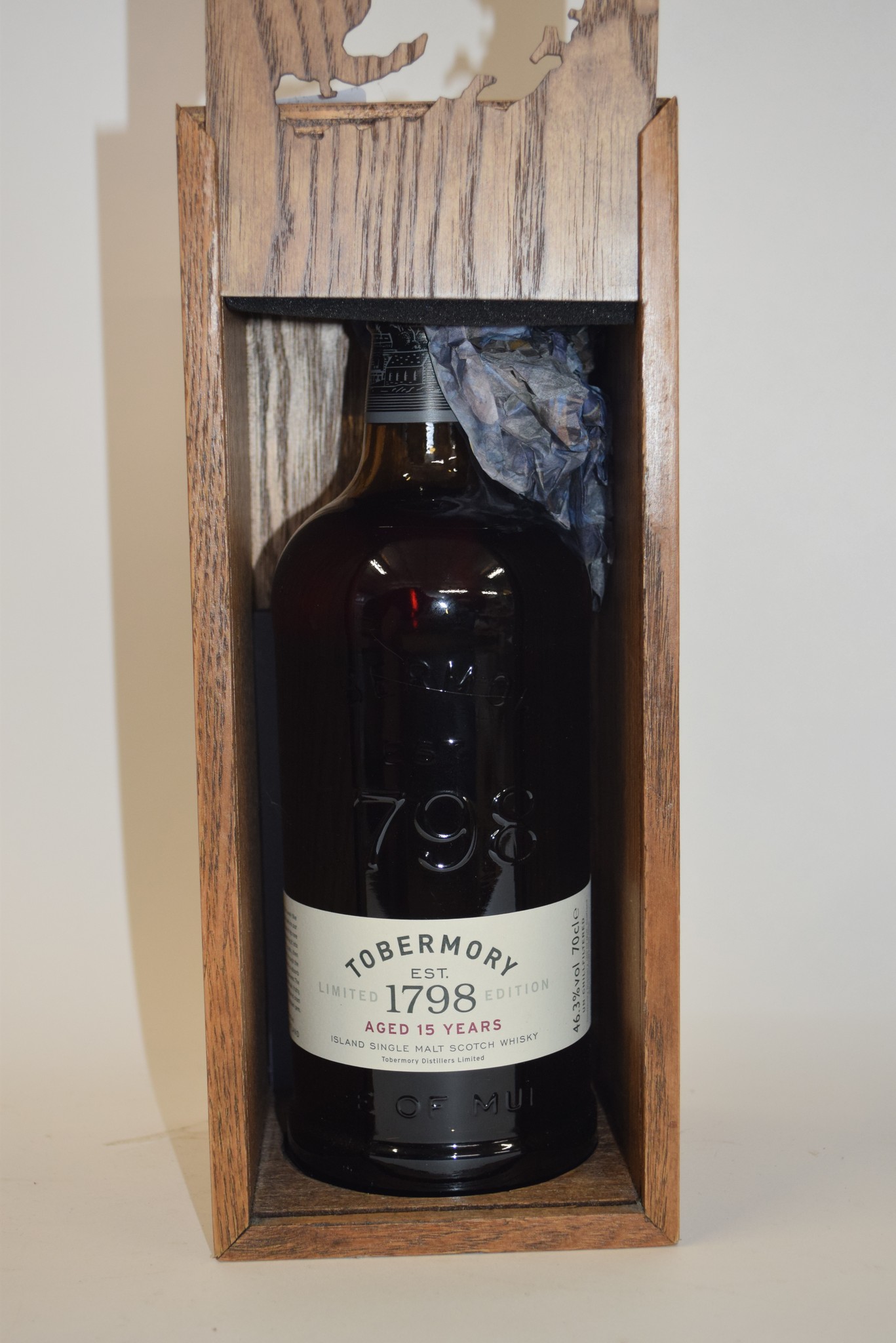 Tobermory Island Single Malt Scotch Whisky aged 15yo, (unchill filtered), 70cl, 46.3% vol in - Image 2 of 2
