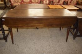 MID-20TH CENTURY OAK DROP LEAF WAKE TABLE, 152CM WIDE