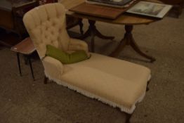 EARLY 20TH CENTURY CHAISE LONGUE WITH BUTTONED BACK, 120CM LONG