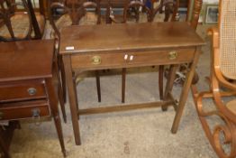 20TH CENTURY MAHOGANY SINGLE DRAWER SIDE TABLE WITH BRASS RINGLET HANDLES RAISED ON SQUARE LEGS WITH