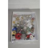 SMALL BOX OF COSTUME JEWELLERY