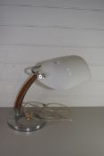 DESK LAMP WITH FROSTED GLASS SHADE