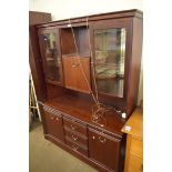 MODERN MAHOGANY EFFECT LOUNGE DISPLAY CABINET, 117CM WIDE