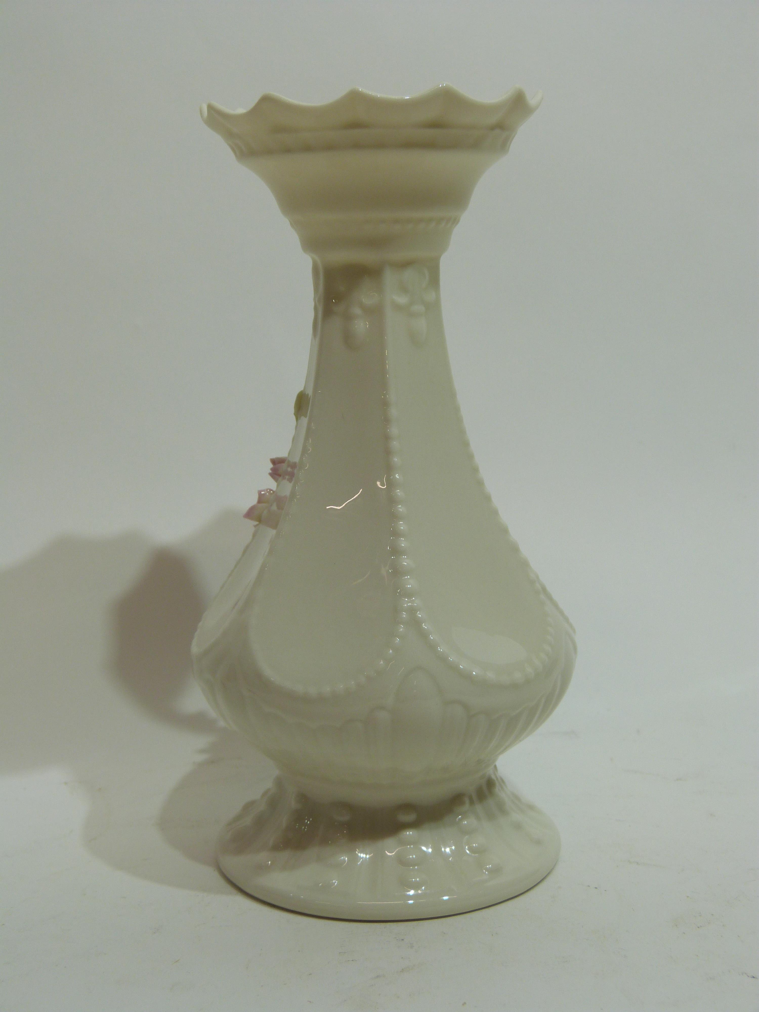 Belleek vase with a floral design of leaves and flowers in relief - Image 2 of 4