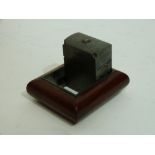 Ransomes patent travelling inkwell manufactured by De la Rue & Co in wooden case