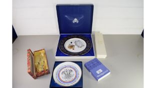 AYNSLEY PRINCE OF WALES COMMEMORATIVE PLATE, WORCESTER ROYAL COMMEMORATIVE PLATE, BOXED SILVER