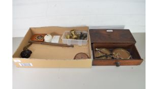 BOX OF MIXED ITEMS TO INCLUDE BRASS BELL WEIGHTS, VINTAGE SCALES IN MAHOGANY CASE, BAKELITE LIGHT