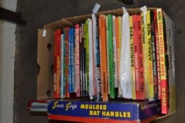 BOX OF CHILDRENS ANNUALS TO INCLUDE CANDY, FOLLYFOOT ETC