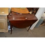 SMALL 19TH CENTURY MAHOGANY DROP LEAF OVAL DINING TABLE, 91CM WIDE