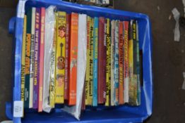 BOX OF CHILDRENS ANNUALS TO INCLUDE TARZAN, THE WOMBLES ETC