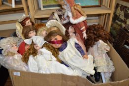 BOX OF VARIOUS PORCELAIN HEADED AND OTHER DOLLS