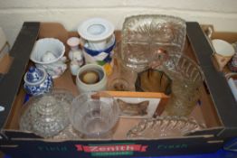 BOX OF MIXED CERAMICS AND GLASS WARES