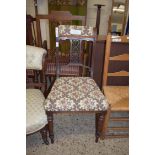 LATE VICTORIAN SIDE CHAIR WITH CARVED SHOWOOD FRAME AND FLORAL UPHOLSTERY