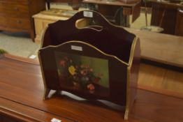 VINTAGE MAGAZINE RACK WITH FLORAL DECORATION, 40CM WIDE