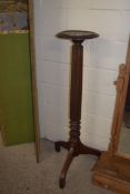 MAHOGANY TORCHERE PLANT STAND ON TRIPOD BASE, 125CM HIGH