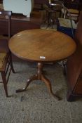 19TH CENTURY OAK PEDESTAL TABLE ON TRIPOD BASE, TOP 63CM DIAM