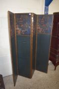 EARLY 20TH CENTURY THREE-FOLD SCREEN DECORATED WITH ORIENTAL SCENES
