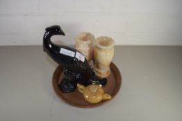 MIXED LOT COMPRISING PAIR OF POLISHED ONYX VASES, SMALL POLISHED HARDSTONE MINIATURE KETTLE ETC