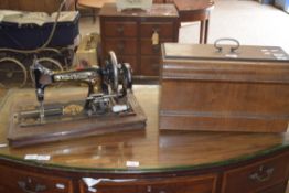 VINTAGE FRISTER & ROSSMAN SEWING MACHINE