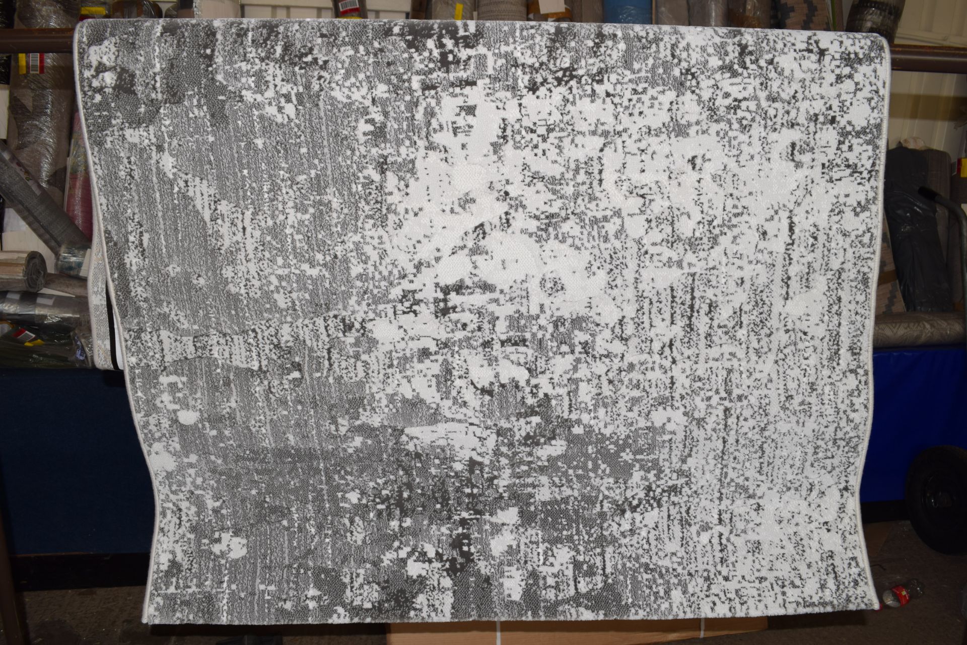 Wade Logan grey/beige rug, 120 x 170cm. RRP £127.99