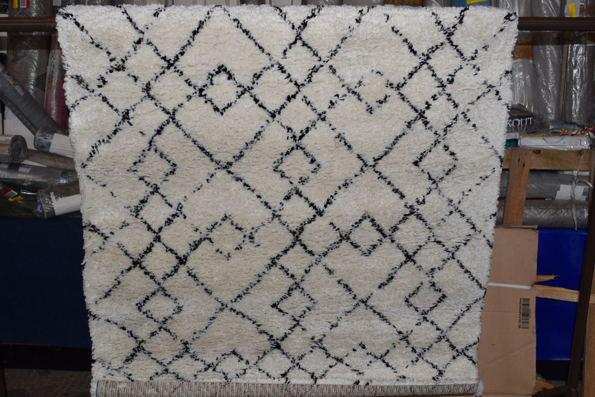 Mint rugs Archer tufted cream/black rug, 120 x 170. RRP £101.99 - Image 2 of 2