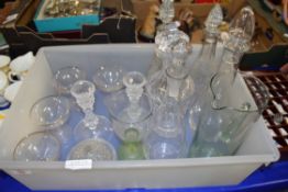 BOX CONTAINING MIXED WARES TO INCLUDE ASSORTED DECANTERS, CHAMPAGNE BOWLS, GLASS CANDLESTICKS ETC