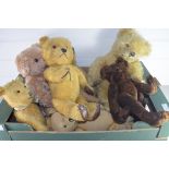 COLLECTION OF SEVEN VINTAGE AND ANTIQUE TEDDY BEARS