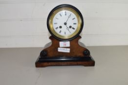 LATE 19TH/EARLY 20TH CENTURY MAHOGANY CASED MANTEL CLOCK WITH ENAMEL DIAL AND BRASS MOVEMENT