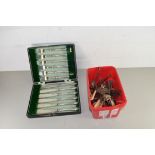 CASE OF FISH CUTLERY TOGETHER WITH LOOSE PLATED CUTLERY