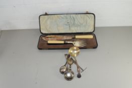 MIXED LOT: WALKER & HALL CASED FISH SERVERS, SILVER PLATED CUTLERY