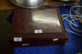 19TH CENTURY FLAME MAHOGANY VENEERED CUTLERY BOX