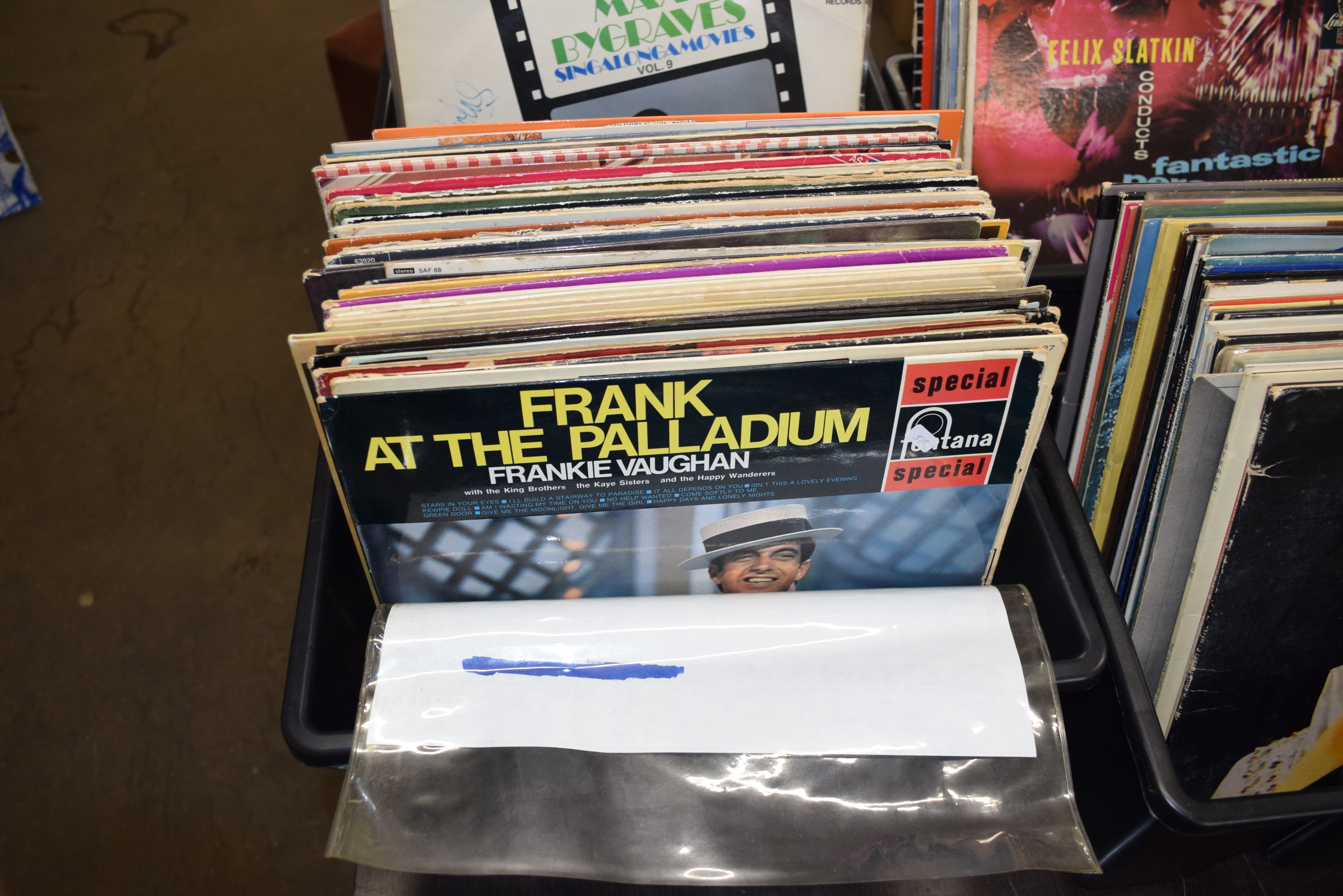 BOX OF MIXED RECORDS TO INCLUDE FRANKIE VAUGHN, BILL HALEY ON STAGE, JULIE ANDREWS, MARY POPPINS