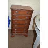 SMALL REPRODUCTION MAHOGANY SIX DRAWER CHEST, 86CM HIGH