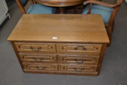 MODERN OAK THREE DRAWER CHEST, 96CM WIDE