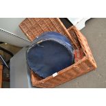 VINTAGE WICKER PICNIC HAMPER, A VINTAGE HAT BOX AND A SMALL MODERN ORIENTAL JEWELLERY BOX (3)