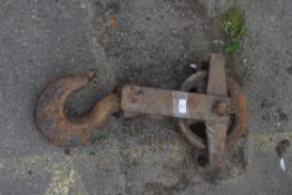 LARGE VINTAGE LIFTING HOOK WITH PULLEY