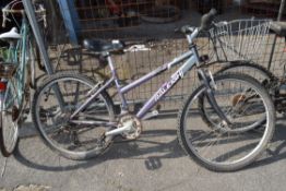 RALEIGH MOUNTAIN BIKE