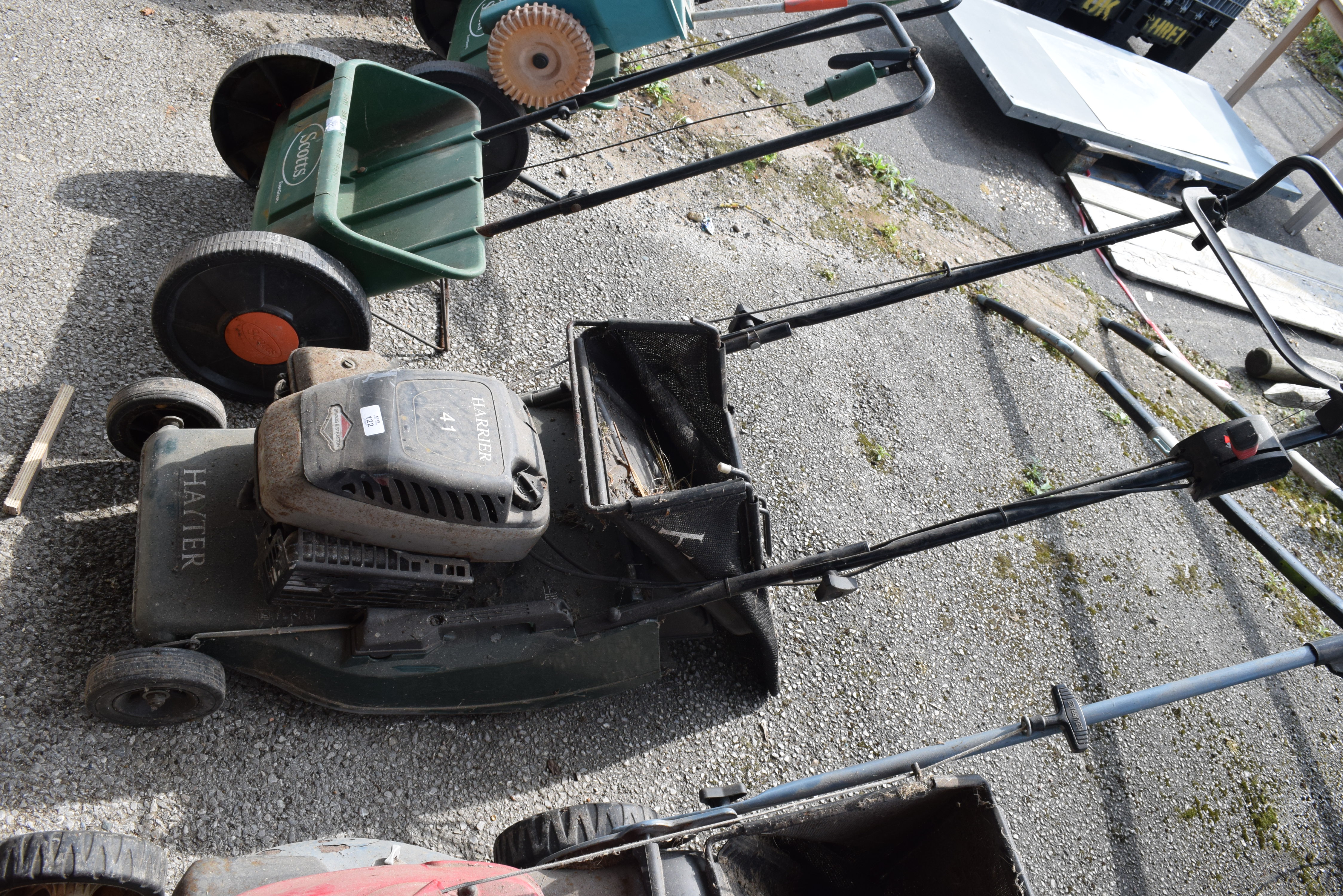 HAYTOR HARRIER 41 PETROL LAWNMOWER