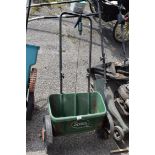 SCOTTS EVENGREEN GARDEN SEEDER